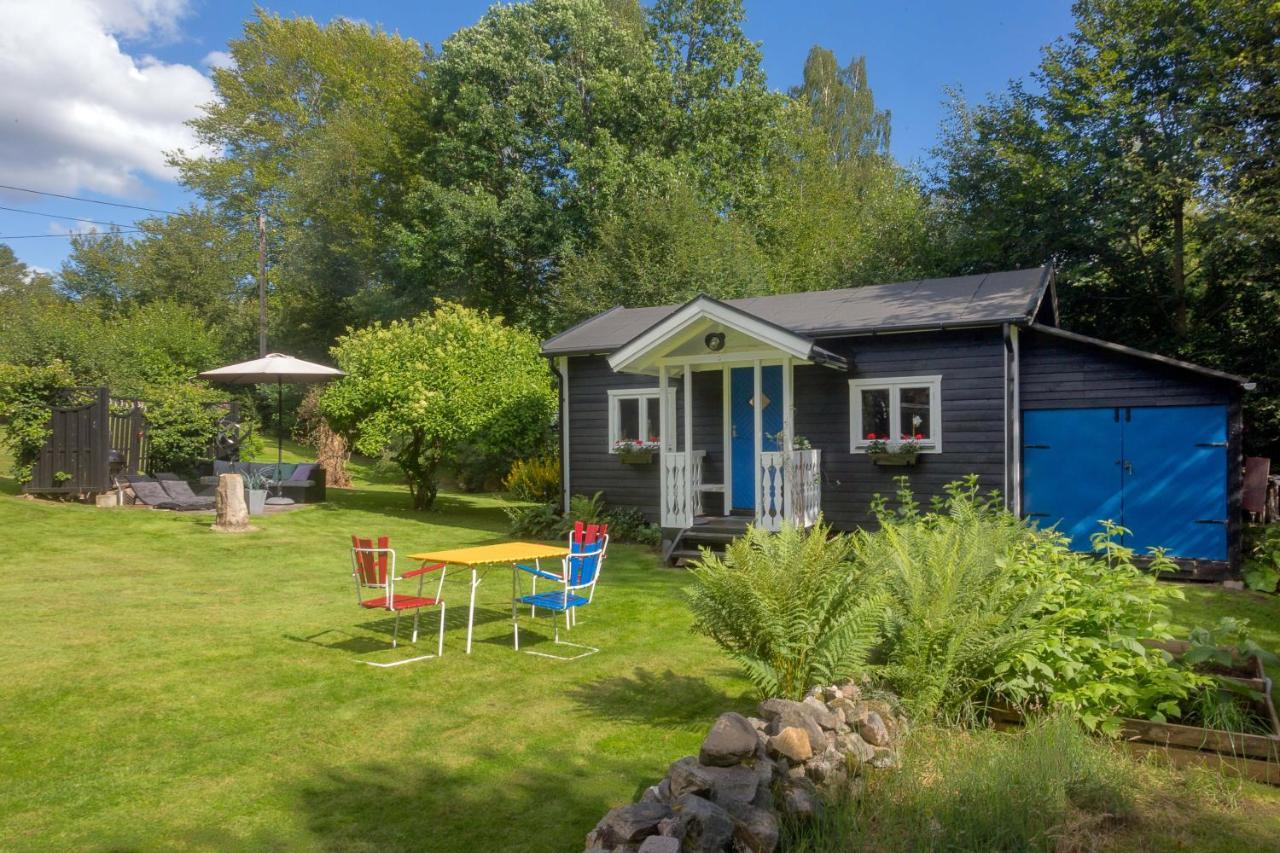 Very Nice Cottage By The Lake. Lursjoen! Hästveda Esterno foto